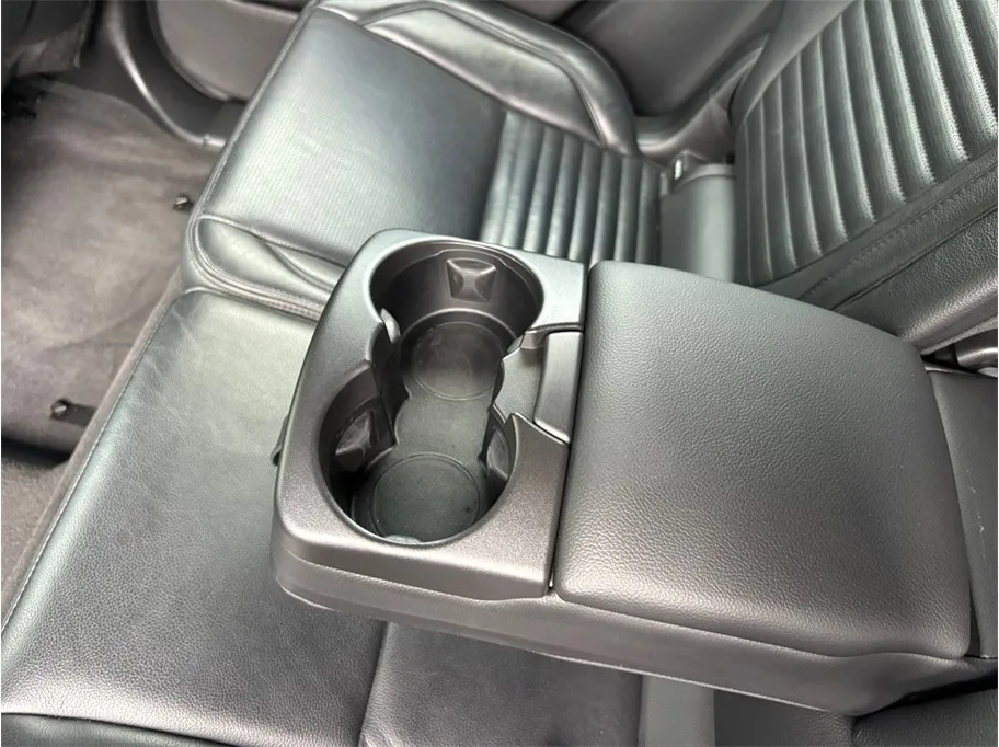Land Rover Discovery Sport photo 41