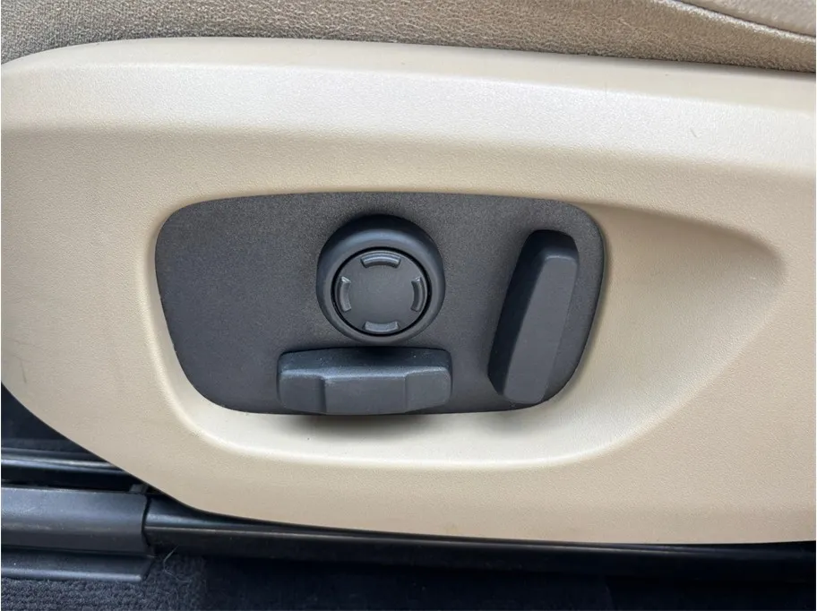 Land Rover Discovery Sport photo 20
