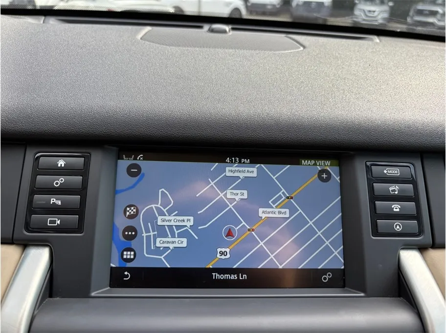 Land Rover Discovery Sport photo 31