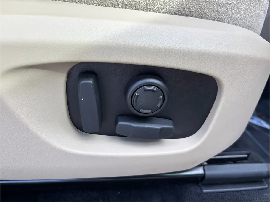 Land Rover Discovery Sport photo 45
