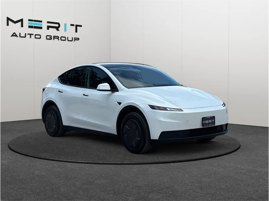 White 2026 Tesla Model Y Standard Sport Utility 4D for sale in Jacksonville, FL