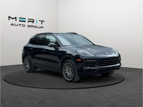 Blue 2023 Porsche Cayenne Platinum Edition Sport Utility 4D for sale in Jacksonville, FL