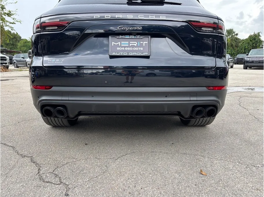 Porsche Cayenne photo 16
