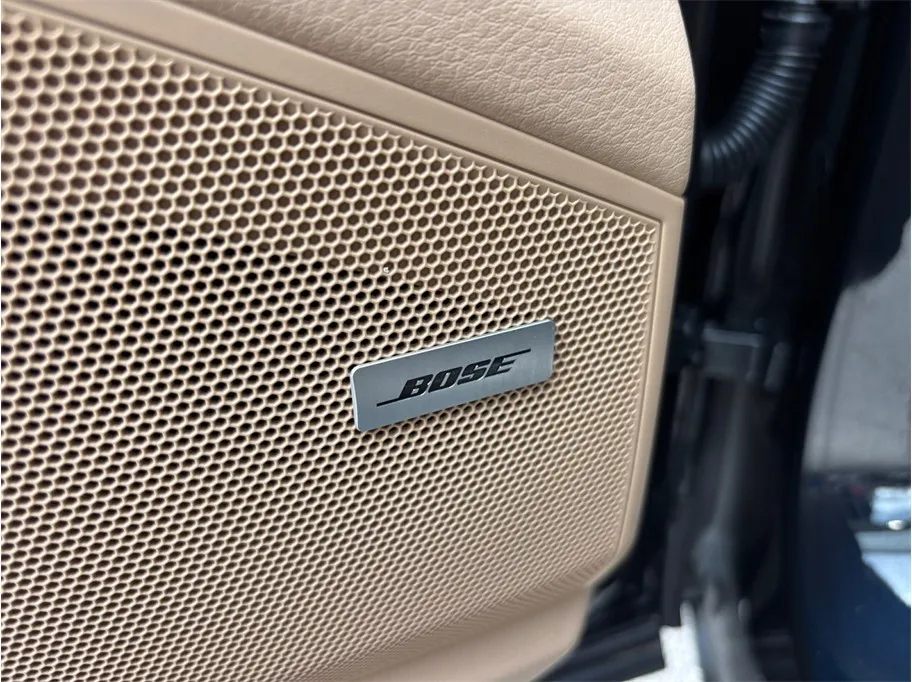 Porsche Cayenne photo 25