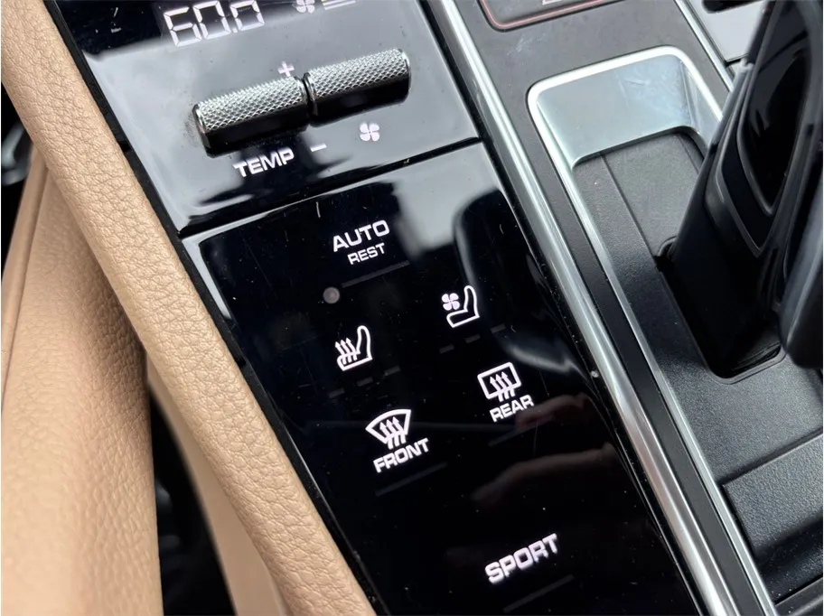 Porsche Cayenne photo 35