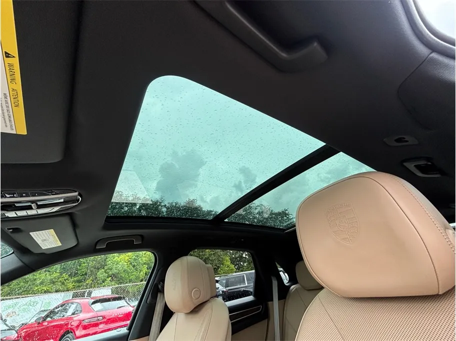 Porsche Cayenne photo 40