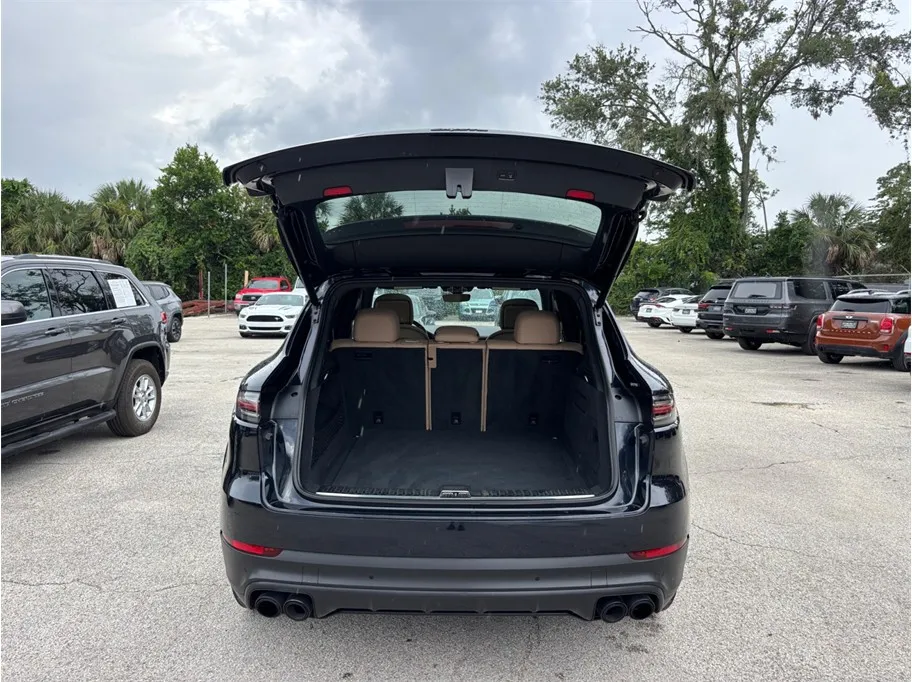 Porsche Cayenne photo 52