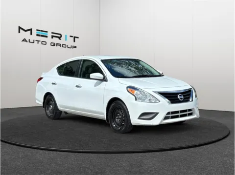 White 2016 Nissan Versa SV Sedan 4D for sale in Jacksonville, FL