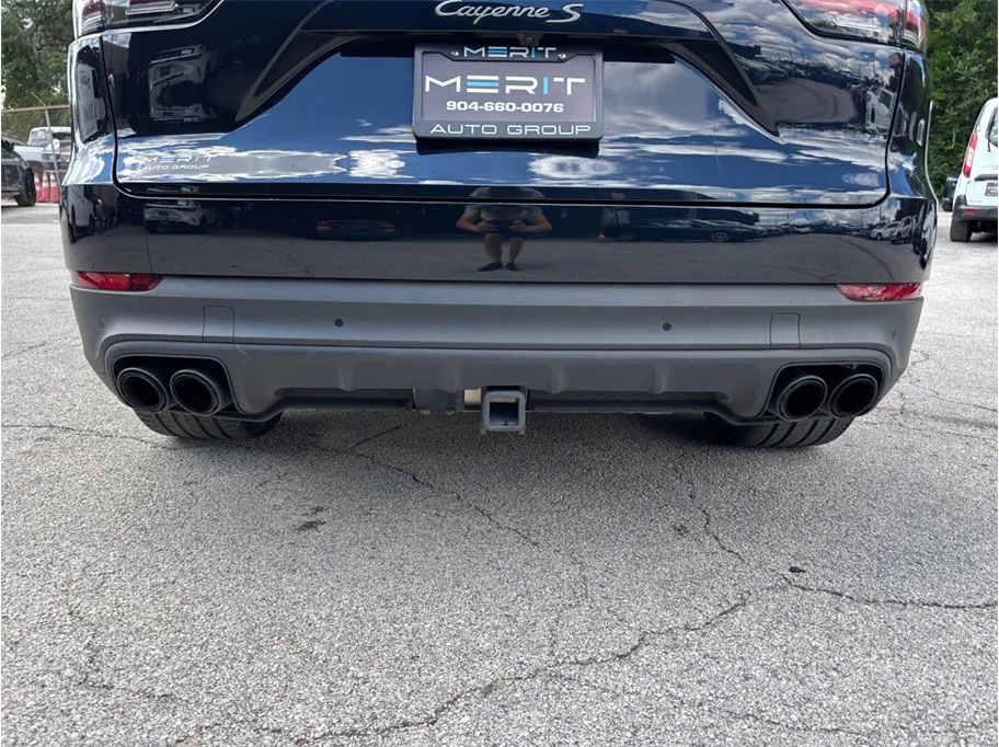 Porsche Cayenne photo 16