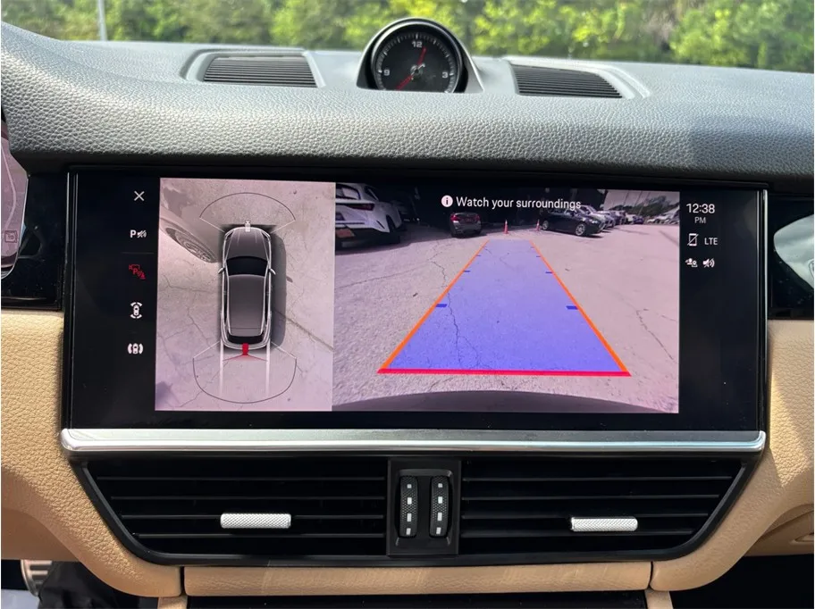 Porsche Cayenne photo 33