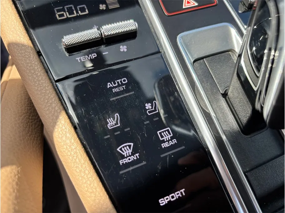 Porsche Cayenne photo 35