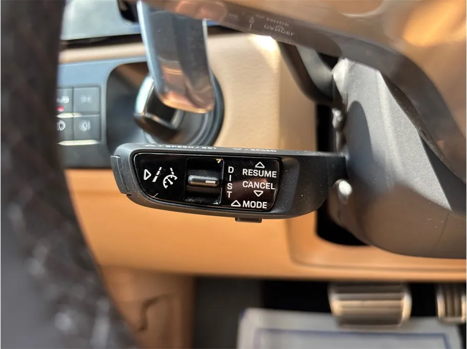 Porsche Cayenne photo 38