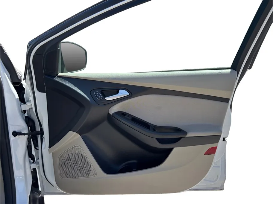 Ford Focus photo 32