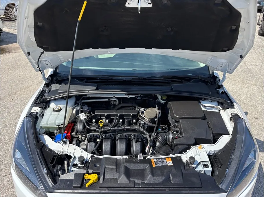 Ford Focus photo 36