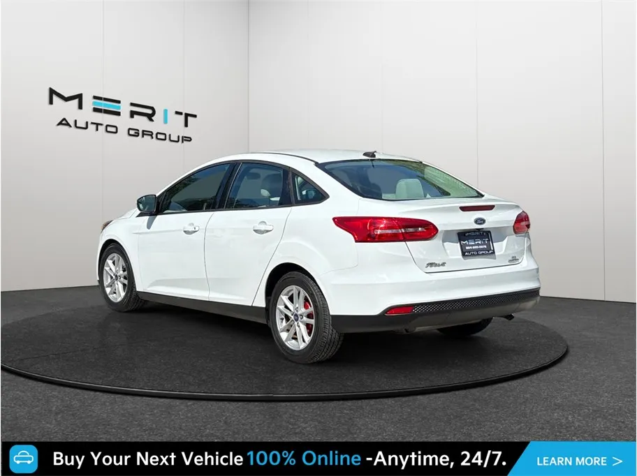 Ford Focus photo 7