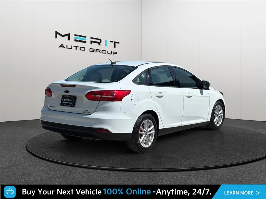 Ford Focus photo 9