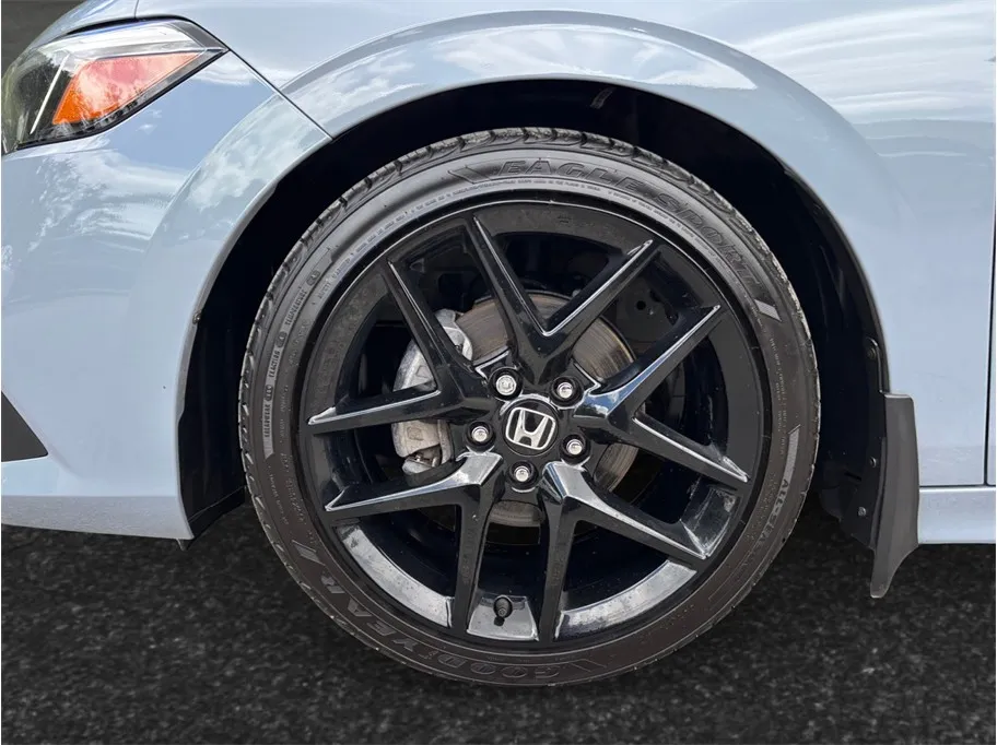 Honda Civic photo 13