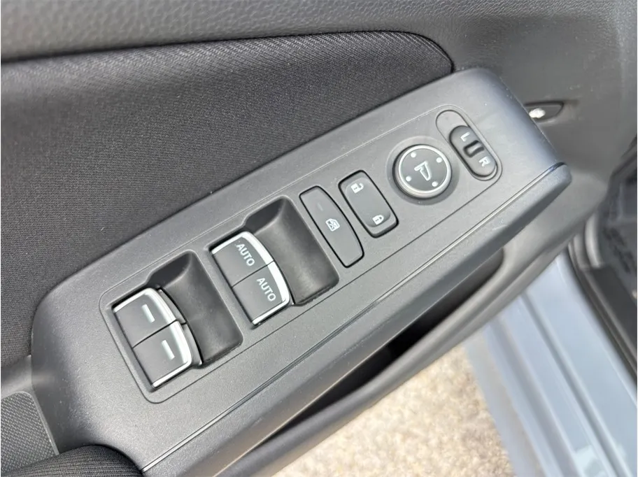 Honda Civic photo 18