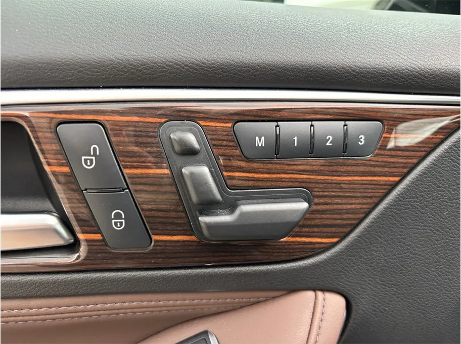 Infiniti QX30 photo 20
