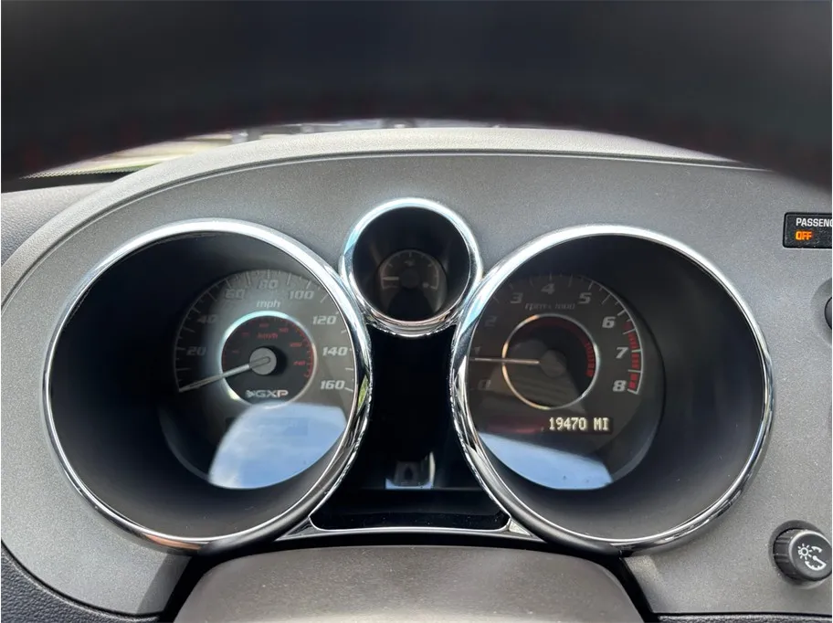 Pontiac Solstice photo 18