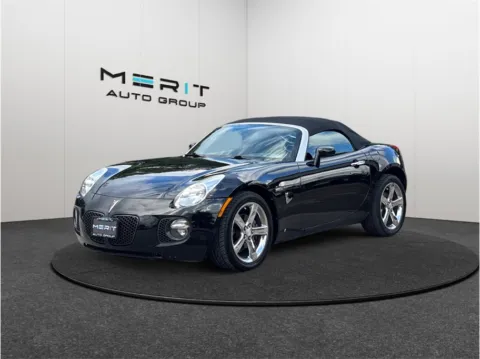More photos of 2007 Pontiac Solstice GXP Convertible 2D at Merit Auto Group Atlantic, FL