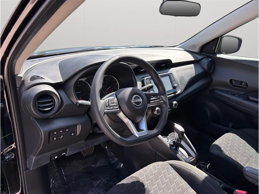 Nissan Kicks photo 6