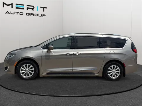 More photos of 2018 Chrysler Pacifica Touring L Minivan 4D at Merit Auto Group Atlantic, FL