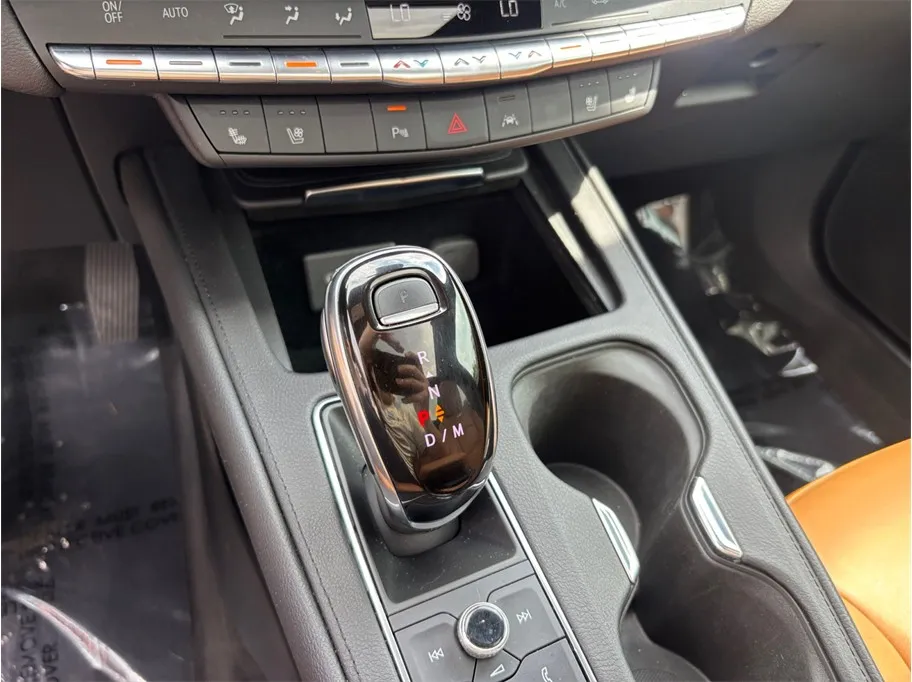 Cadillac XT4 photo 38