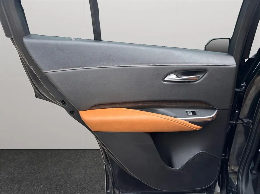 Cadillac XT4 photo 41