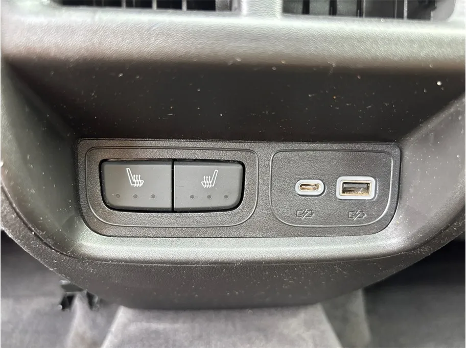 Cadillac XT4 photo 43