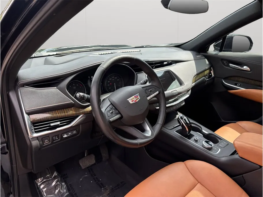 Cadillac XT4 photo 6