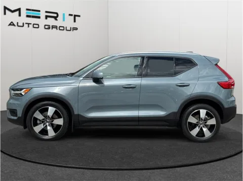More photos of 2021 Volvo XC40 T5 Momentum Sport Utility 4D at Merit Auto Group Atlantic, FL