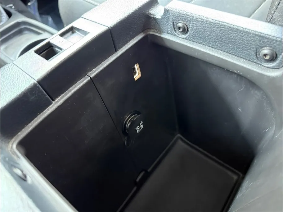 Jeep Wrangler photo 35