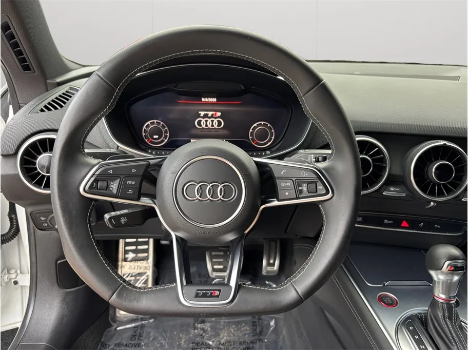 Audi TT photo 26