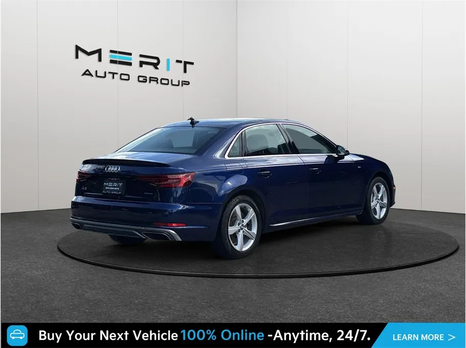 Audi A4 photo 9