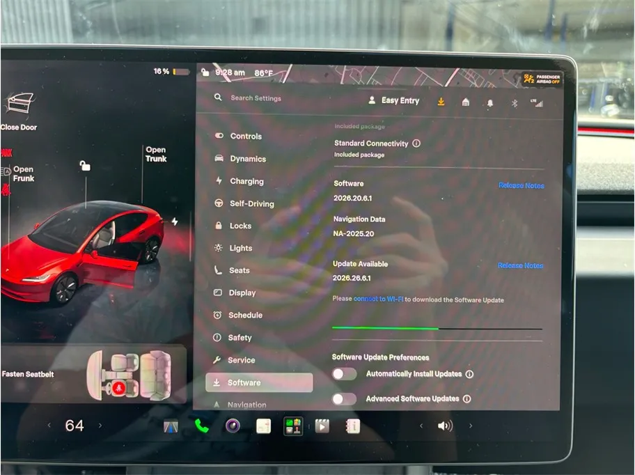 Tesla Model 3 photo 31
