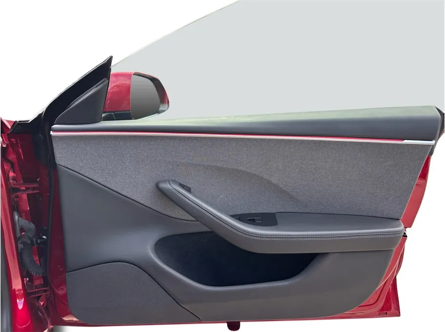 Tesla Model 3 photo 41
