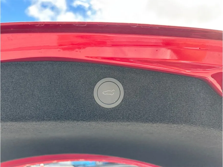 Tesla Model 3 photo 44