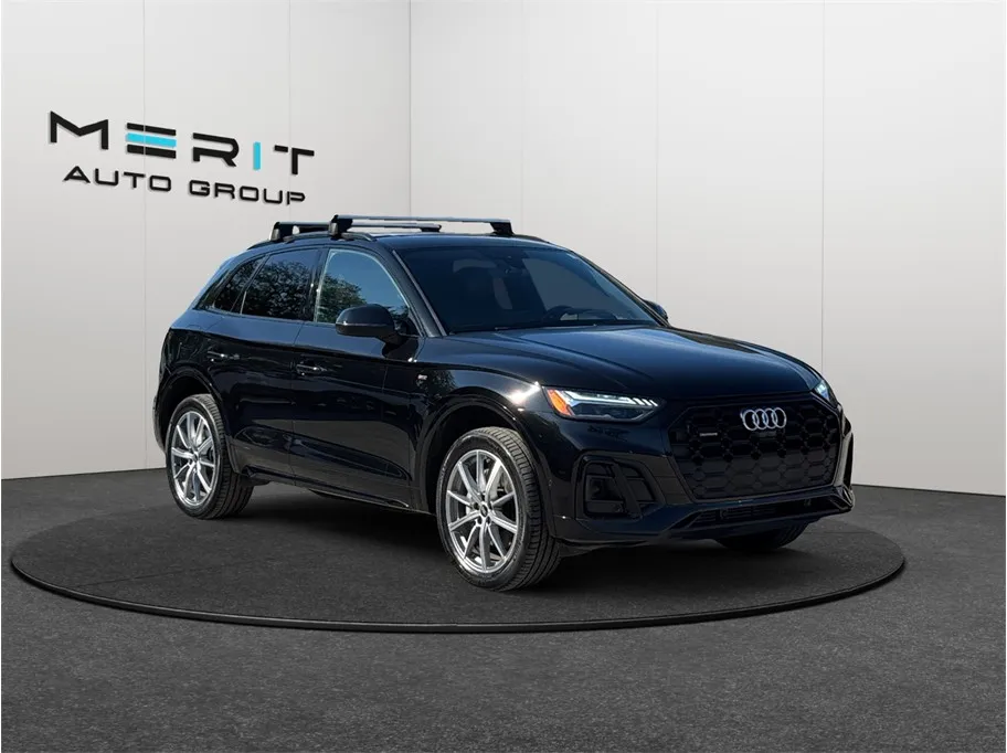 Black 2022 Audi Q5 55 TFSI e S line Prestige Sport Utility 4D for sale in Jacksonville, FL