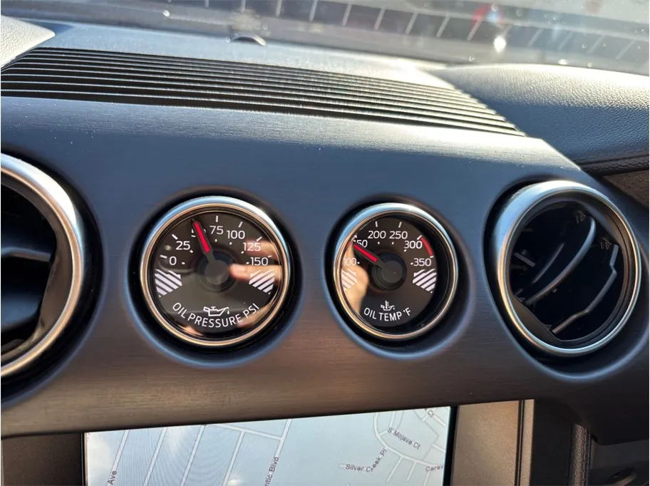 Ford Mustang photo 31
