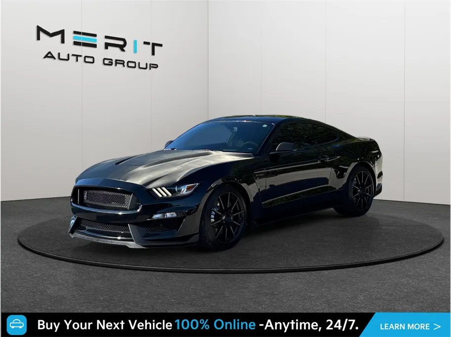 Ford Mustang photo 4