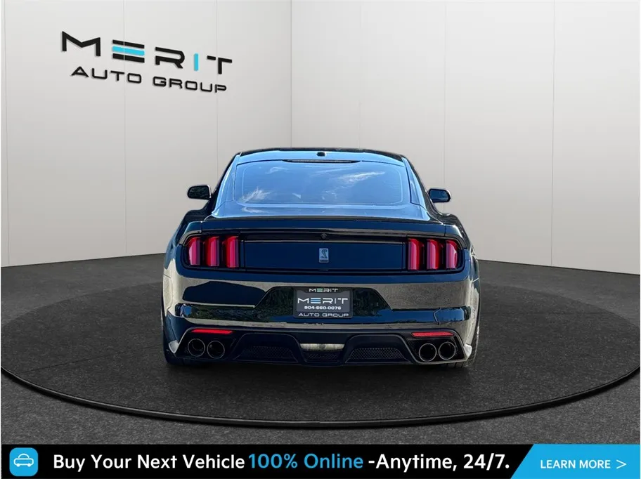 Ford Mustang photo 7