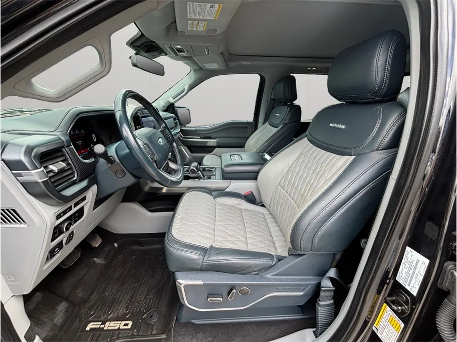 Ford F-150 photo 2