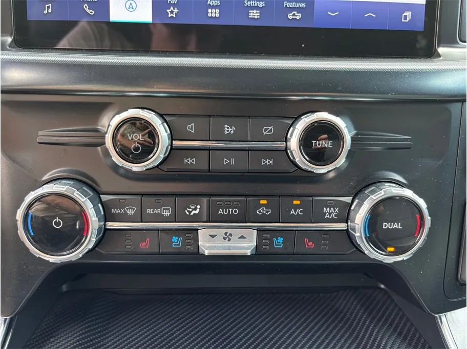 Ford F-150 photo 36