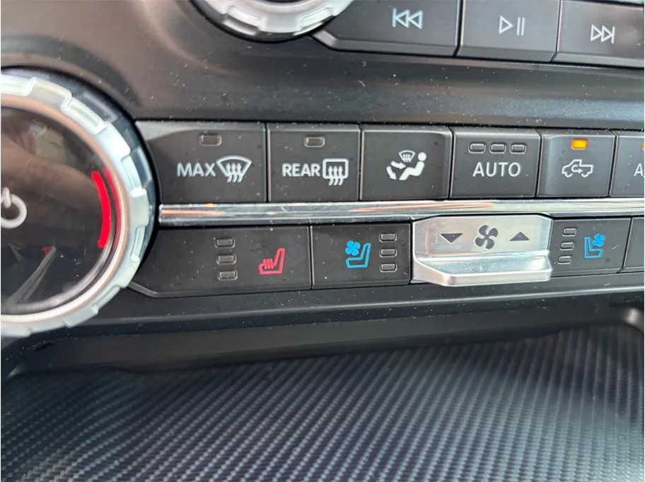 Ford F-150 photo 37