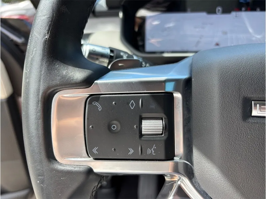 Land Rover Discovery photo 25