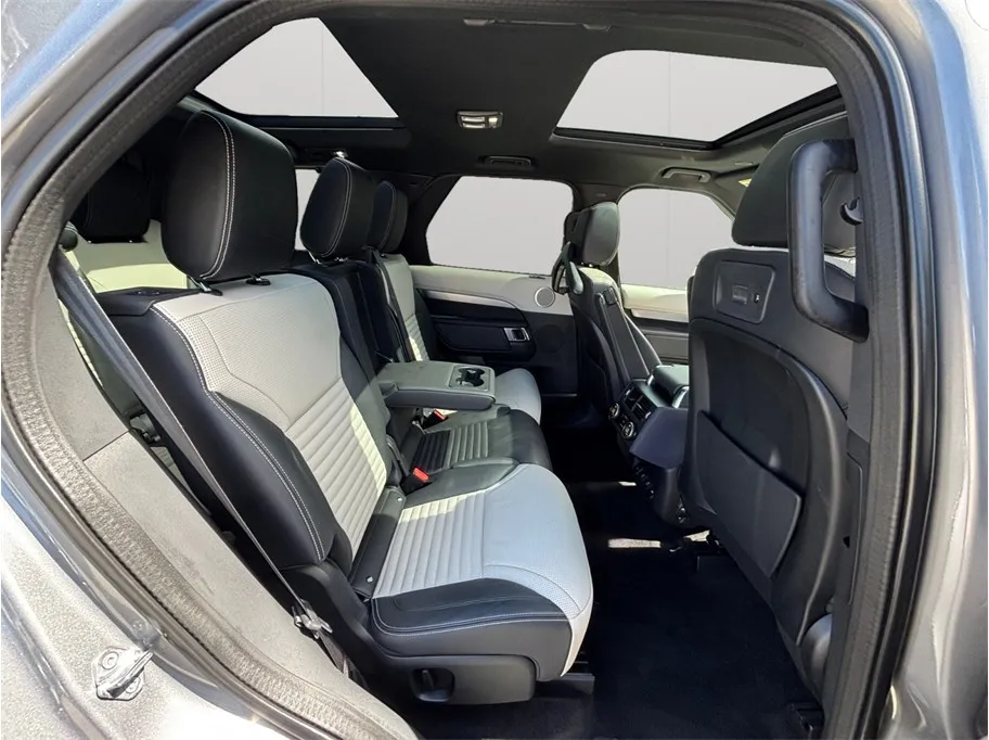 Land Rover Discovery photo 42