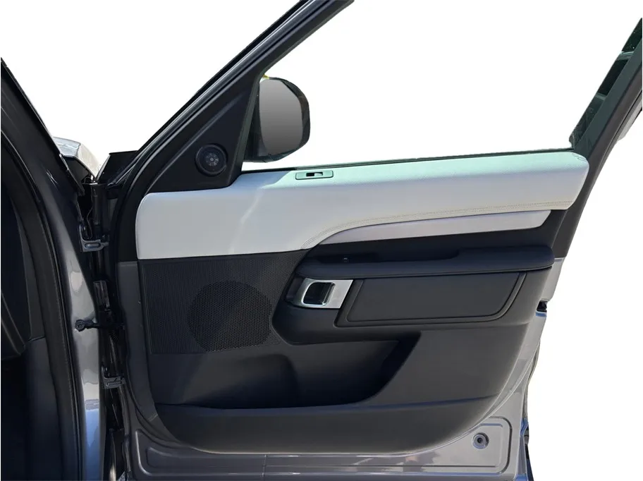 Land Rover Discovery photo 45