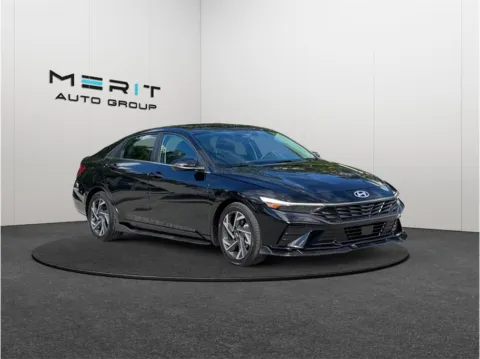 Black 2025 Hyundai Elantra Limited Sedan 4D for sale in Jacksonville, FL
