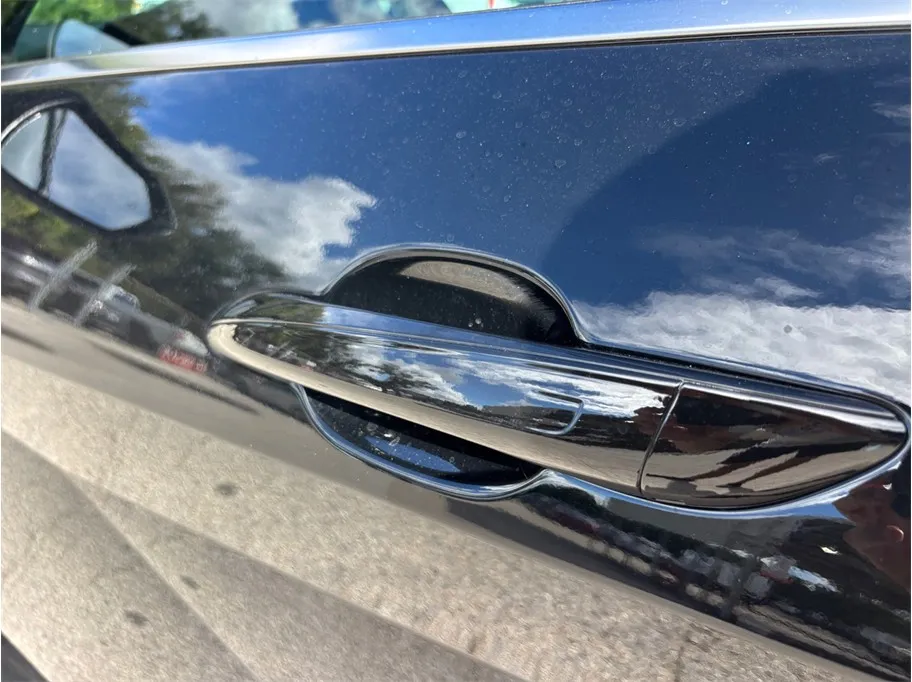 Hyundai Elantra photo 18